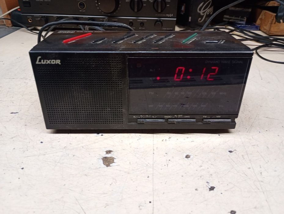 Radio budzik luxor 9169