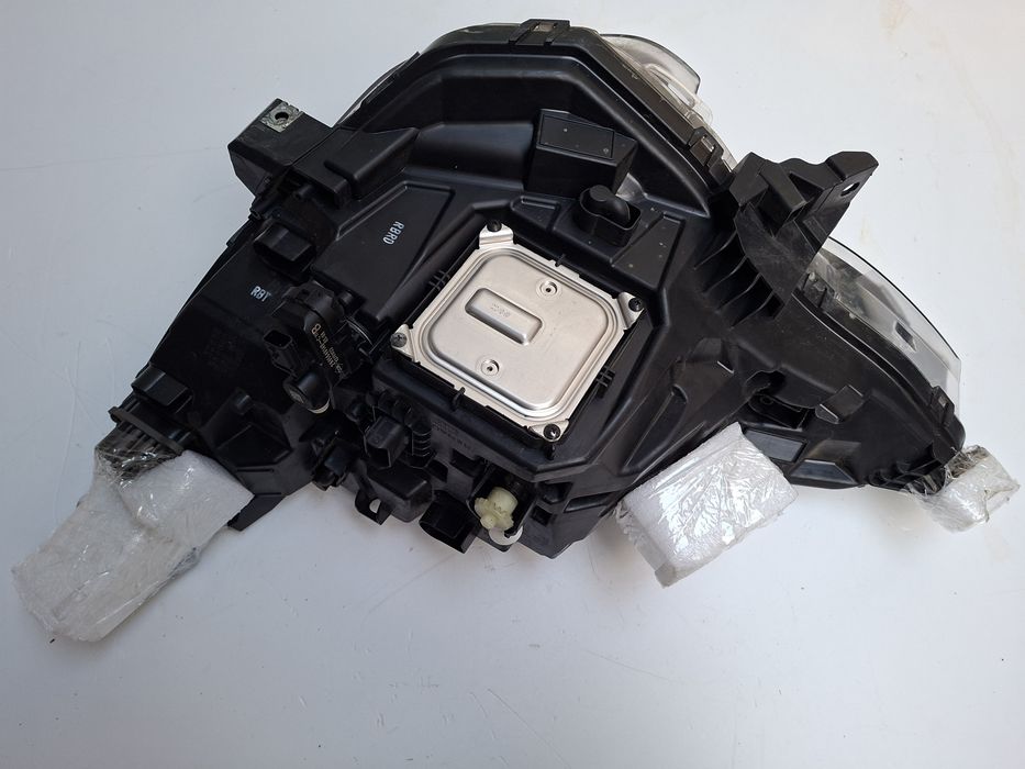 Renault Arkana Reflektor Prawy lampa Przednia Cała kompletna mid led