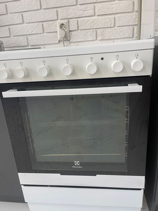 Електрична плита Electrolux
