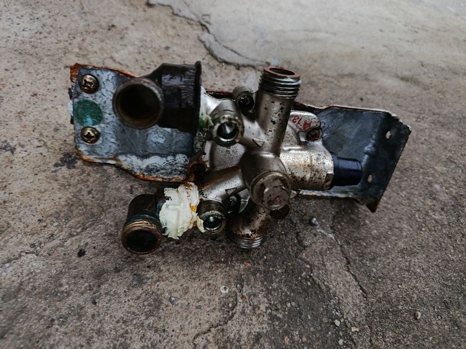 Газовий котел vaillant т4 на запчастини