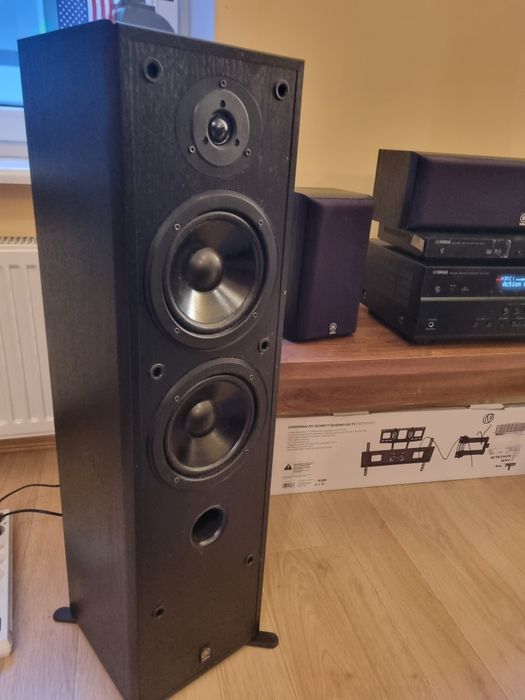 Zestaw kina domowego Yamaha -RX -V473