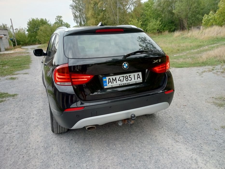 Продам БМВ х-1 пригнаний.