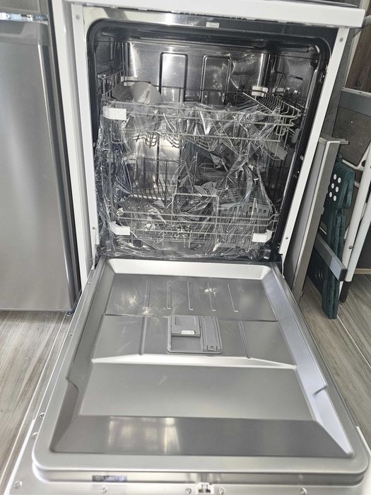 Vendo máquina de lavar loiça nova