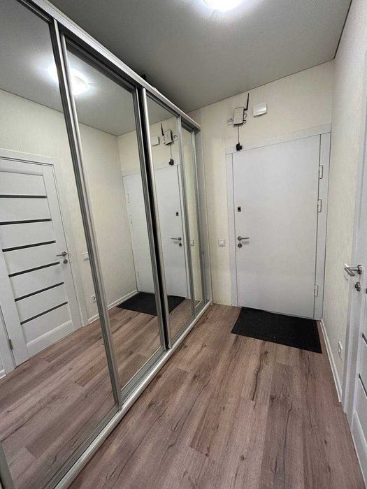 Продам 1 кімнатну квартиру ЖК Озерний