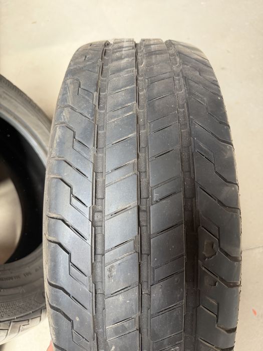 Opony Continetal 215/65r16c