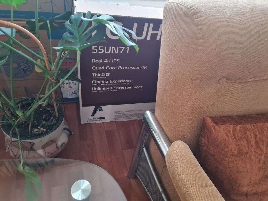 Продам smart tv 4k телевізор lg 55 un71