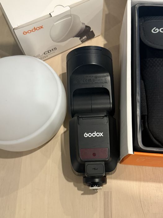 Godox v100 para canon + ML-CD15