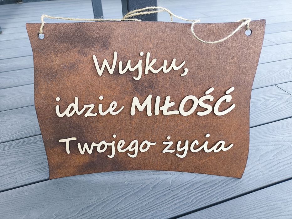 Tabliczka ślubna "Wujku idzie miłość Twojego życia"