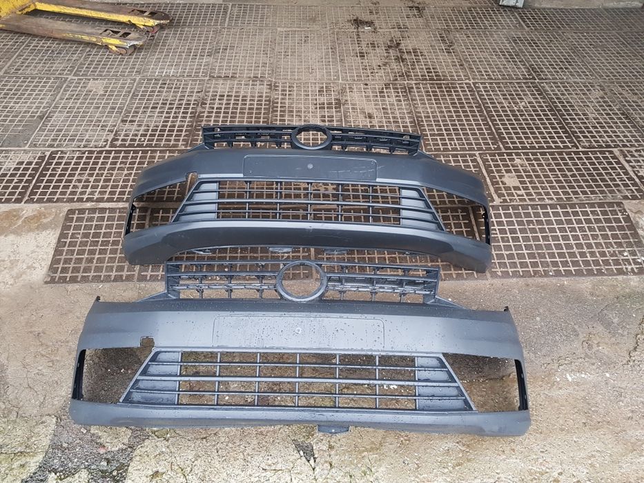 Решетка Touran Caddy 2010-2015рр.