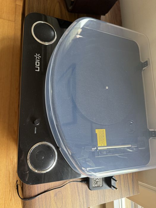 ION Max LP Black Gira-discos de Vinil