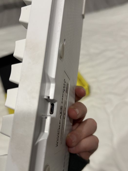 Hator rockfail 2 white