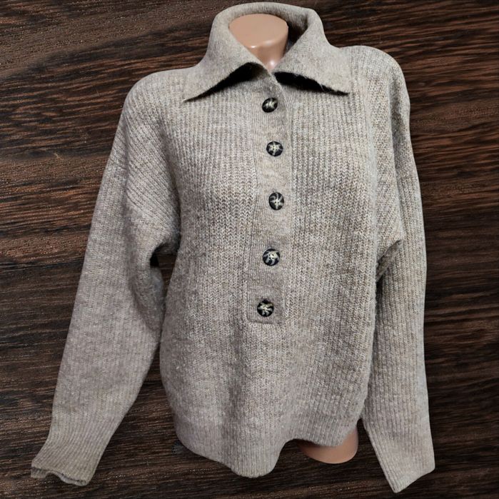 Свитер женский 48-52р.,,Gina tricot "(Bangladesh).