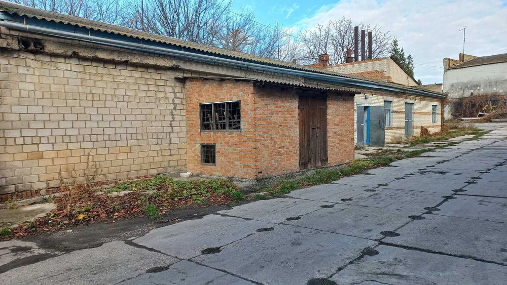 Виробниче приміщення (ковбасний цех)