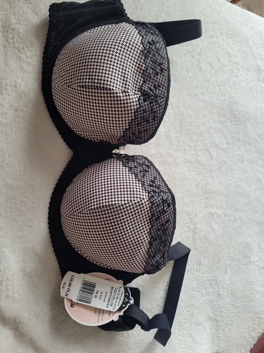 Biustonosz 70G, marki Marylin