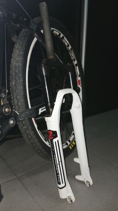 Forqueta  RST OMEGA TNL 100mm