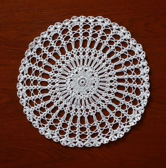 Serwetka szydełkowa 31cm (S142)