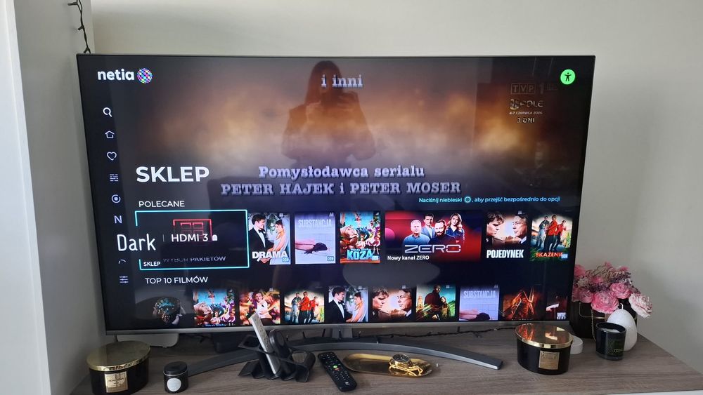 Sprdedam telewizor praktycznie nowy LG 55 cali
