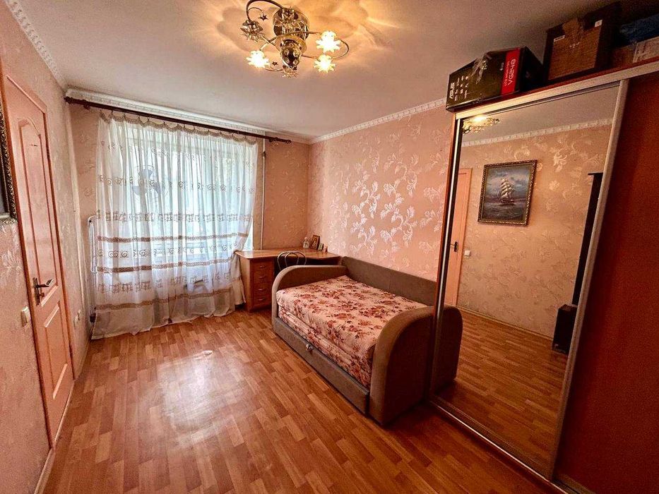 1 ком. квартира  на Давида Ойстраха