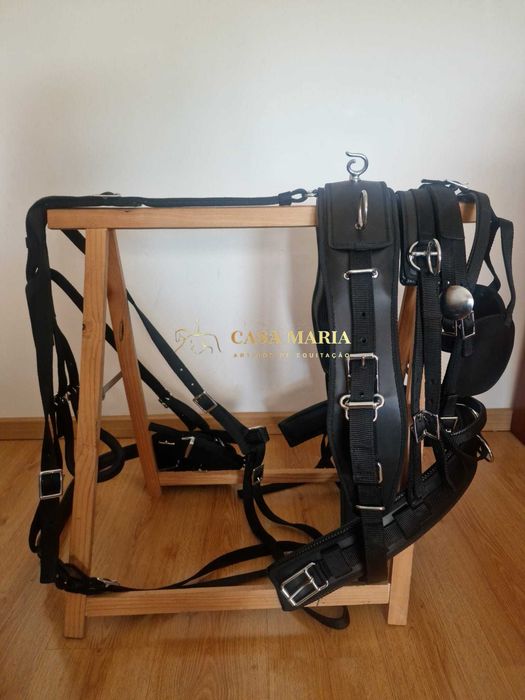 Arreios de Atrelagem - Com Engate Rápido - Novos - Cavalo, Charrete