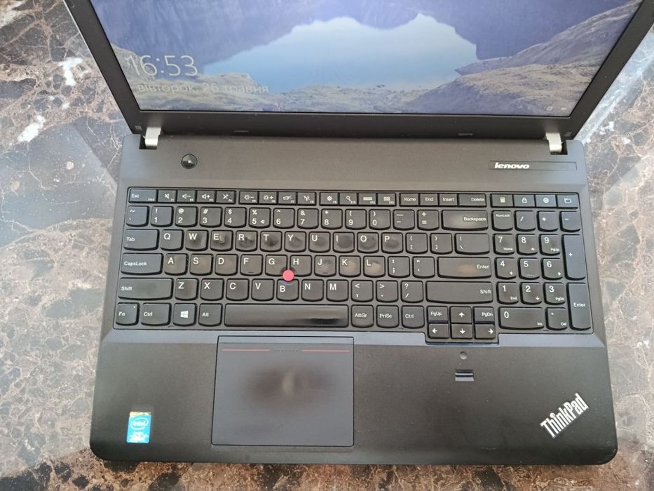 Продам ноутбук lenovo e540