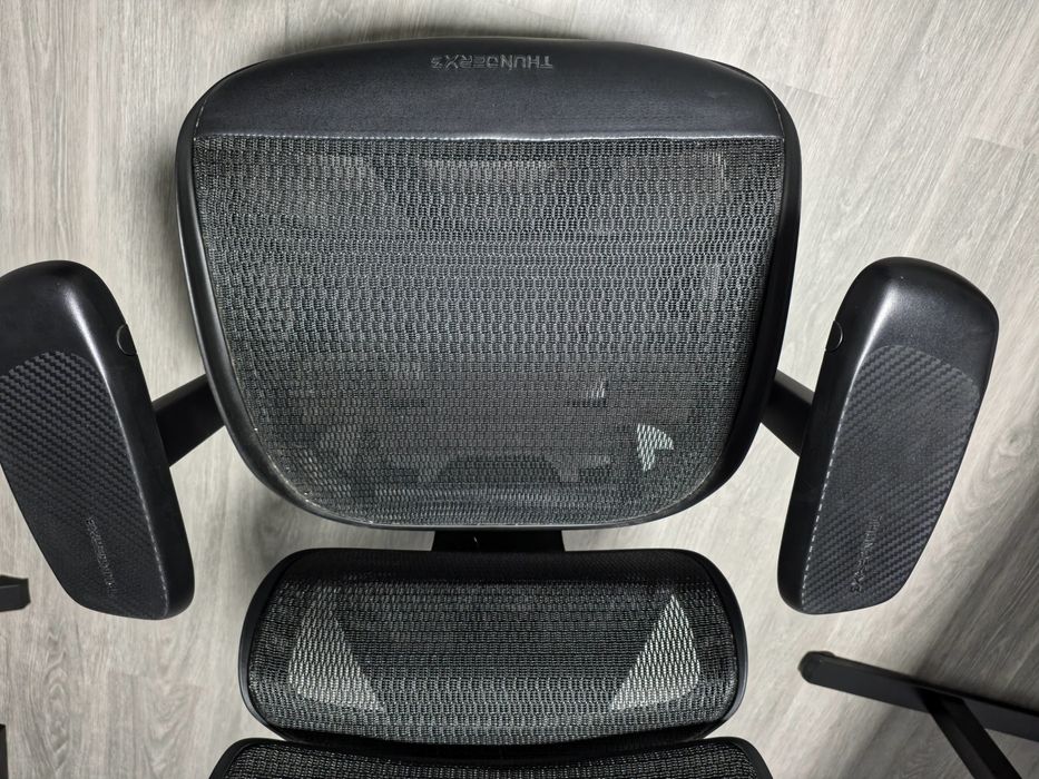 ThunderX3 XTC  Cadeira Escritório Ergonomica