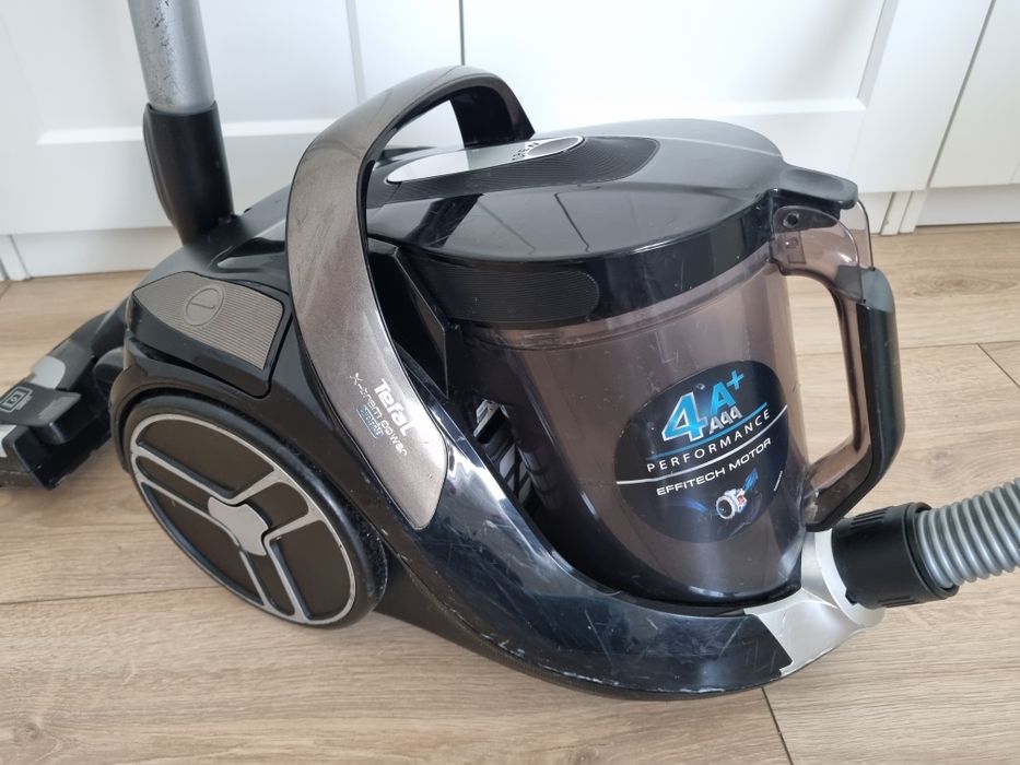 Bezworkowy odkurzacz Tefal x tream power cyclonic