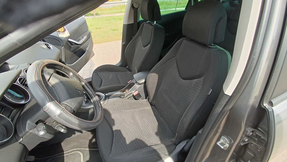 Peugeot 308 sw benzyna