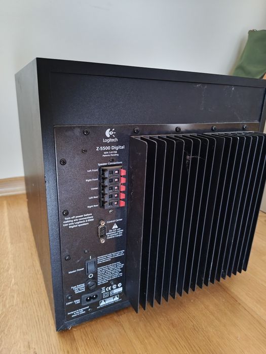 Акустична система 5.1 Logitech Z-5500 digital