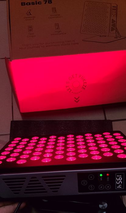 лампа для світлотерапії FliKEZE SpectraPanel Basic 78. 
Призначенн