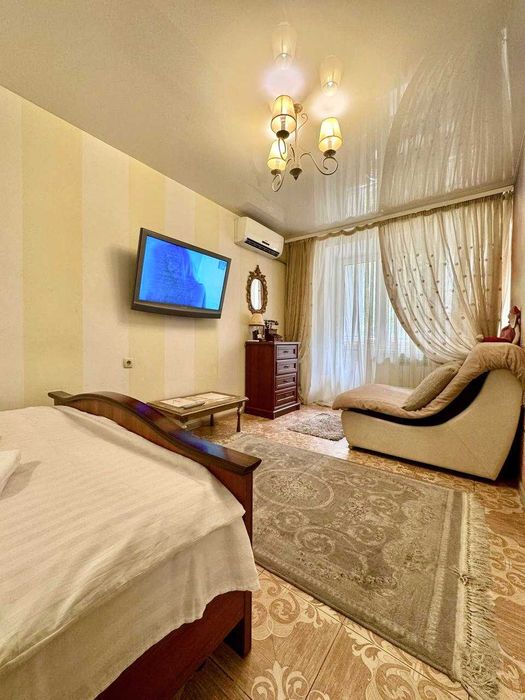 ApartPoltava Французький шик у центрі міста кв. ПОДОБОВО\ПОГОДИННО