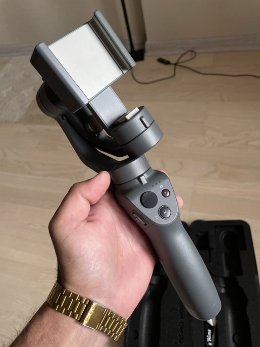 DJI Osmo Mobile 2