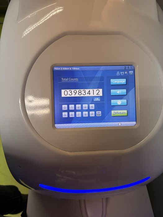 Máquina Depilação a Laser Díodo - Tripla Onda