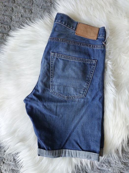 джинсові шорти H&M 30р

eBay UK
 +1