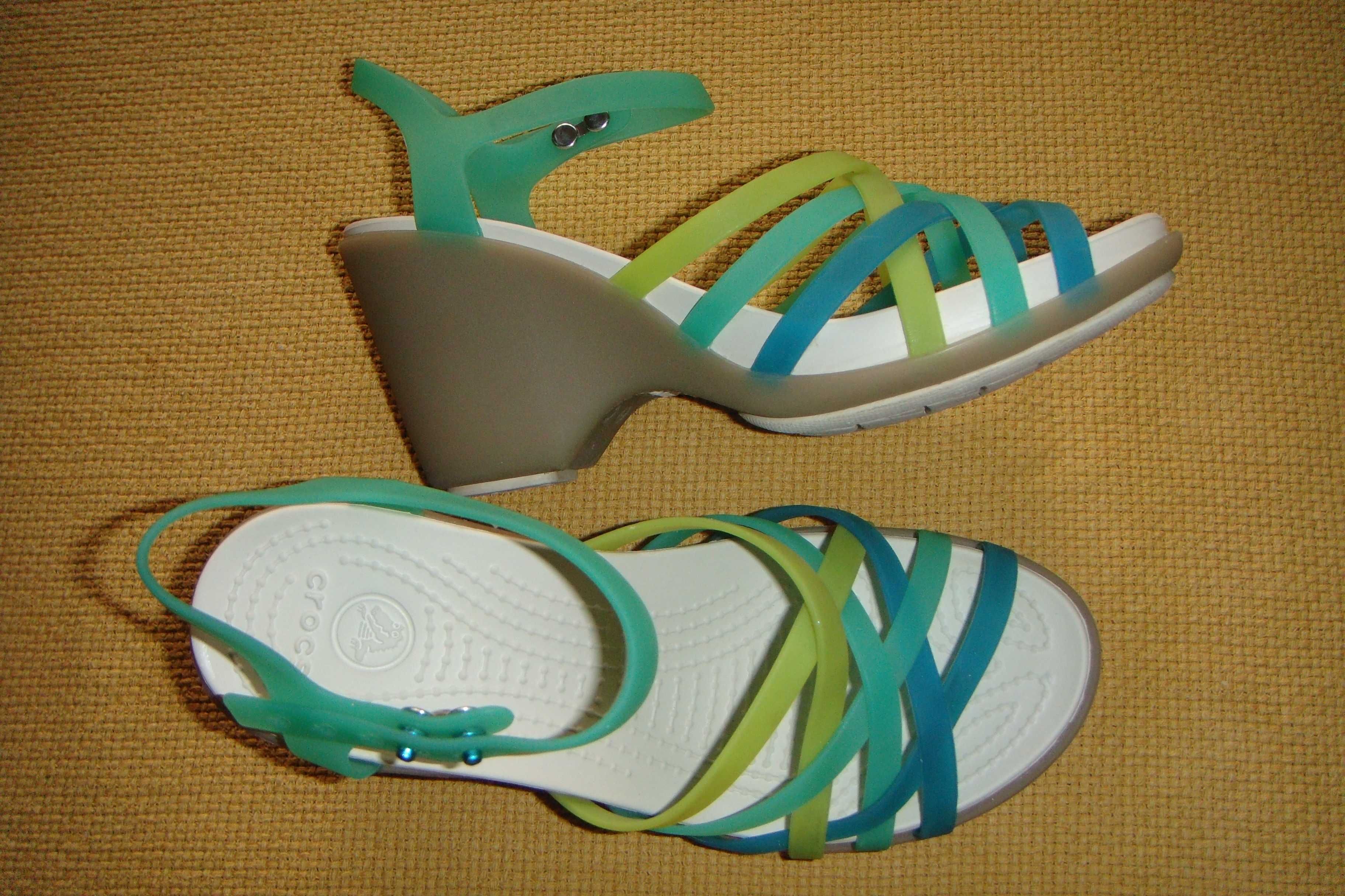 Crocs huarache wedge hot sale