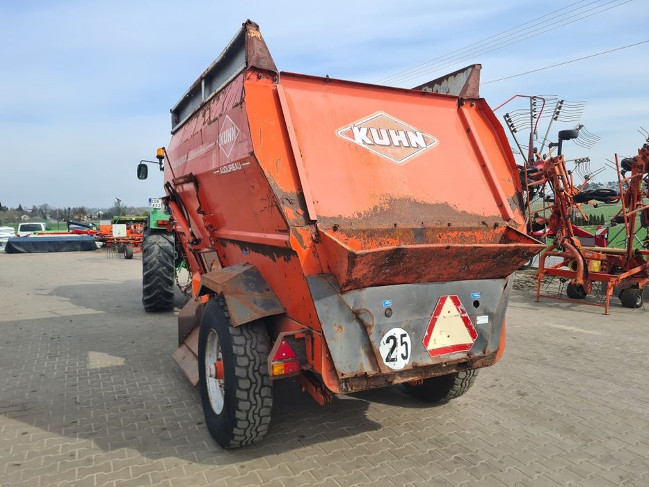 Paszowóz kuhn euromix II 1060 sano/trioliet/strautmann