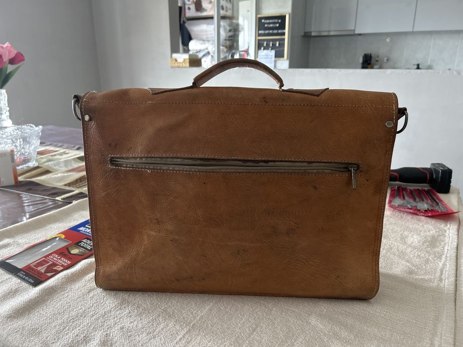 Bolsa de couro estilo vintage - com alça