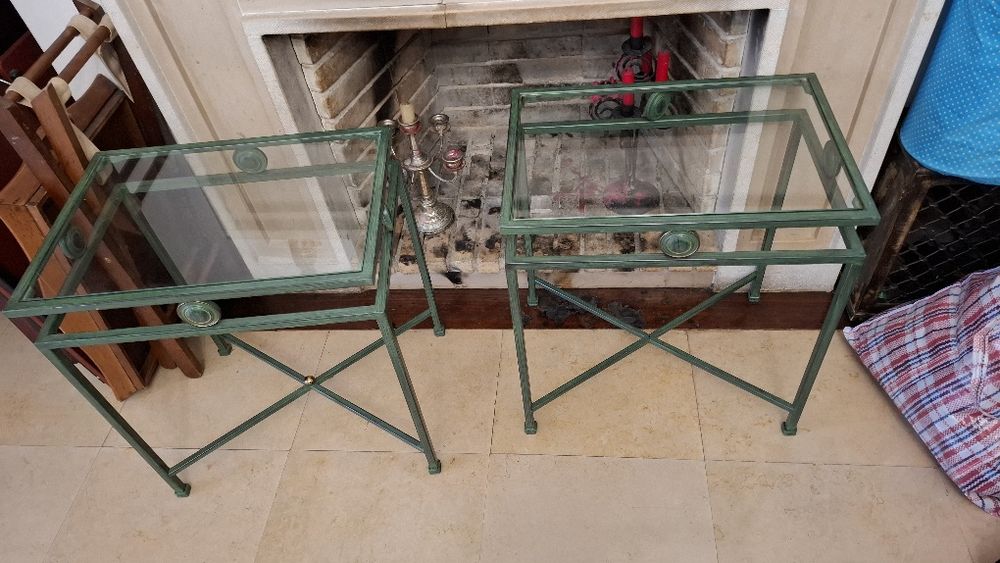 Mesinhas de apoio ou cabeceira