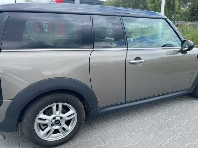Kultowe Mini Cooper Clubman