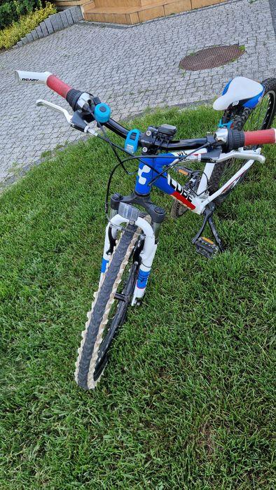 Rower dziecięcy CUBE Team 240
