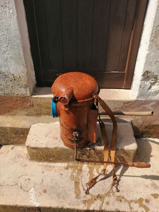 Torpilha de enxofrar antiga, HIPÓLITO.