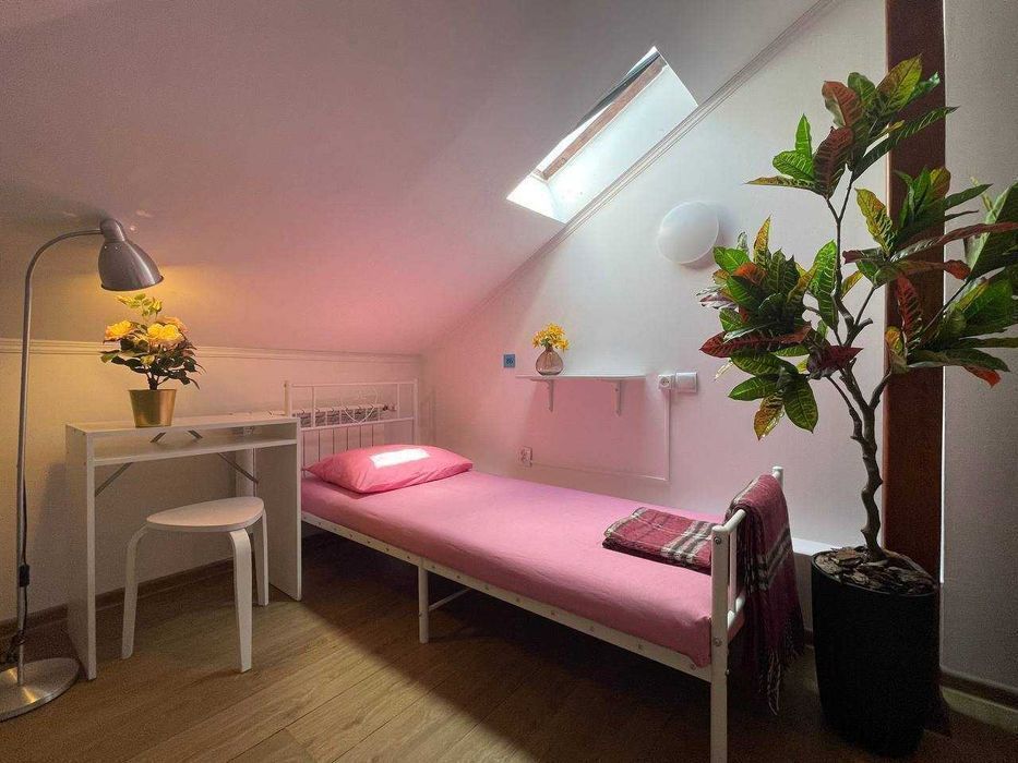 250 злотых неделя проживания- New Hostel Warszawa Tani Kwatery Хостел