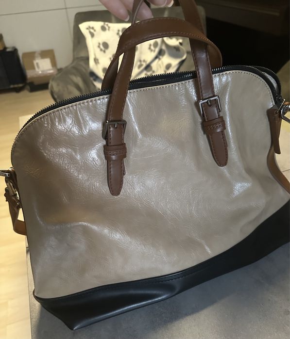 Torebka Esprit mieszcząca A4