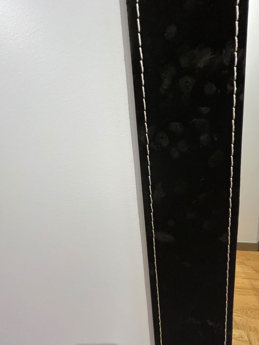 Espelho castanho do Ikea