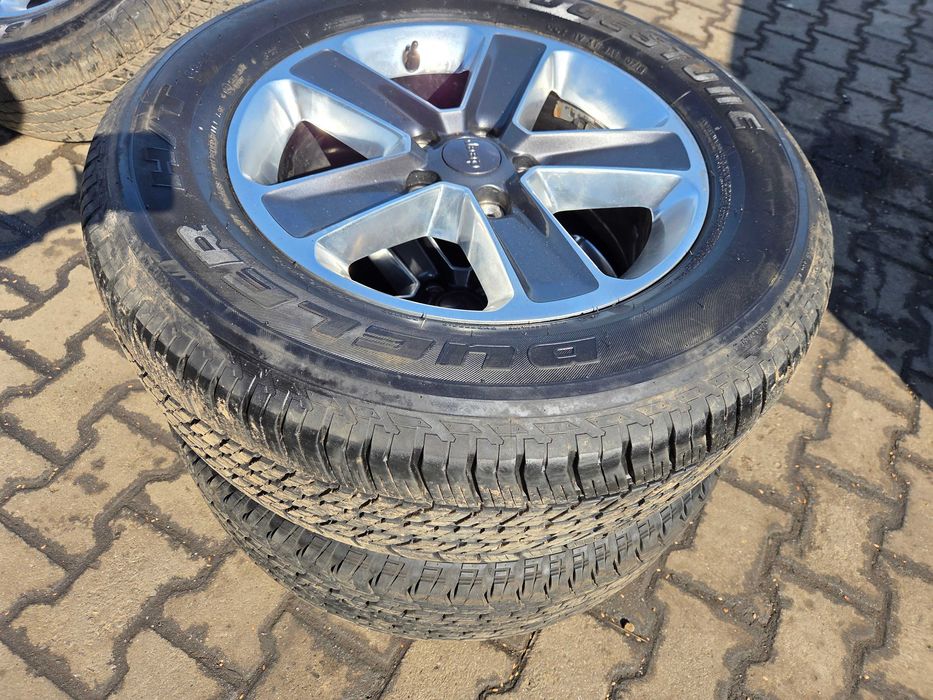 Колеса в зборі на Wrangler R18 5x127 резина 265/60 R18