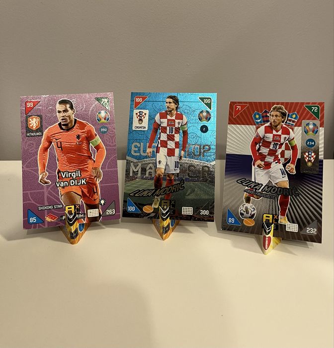 Karty pilkarskie panini euro 2020