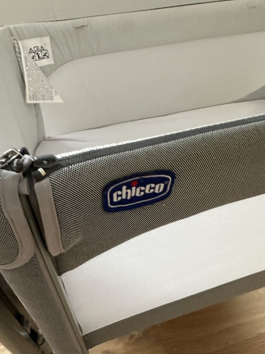 Łóżeczko Chicco Next2Me  ( Next to me ) Magic karuzela gratis