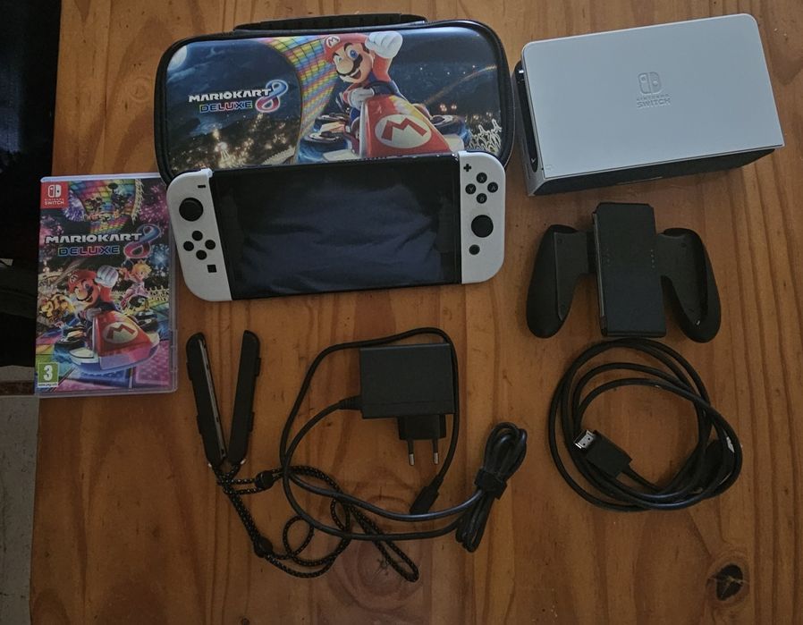 Nintendo switch Oled como nova