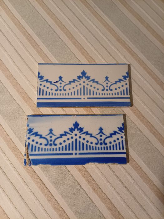 3 azulejos antigos