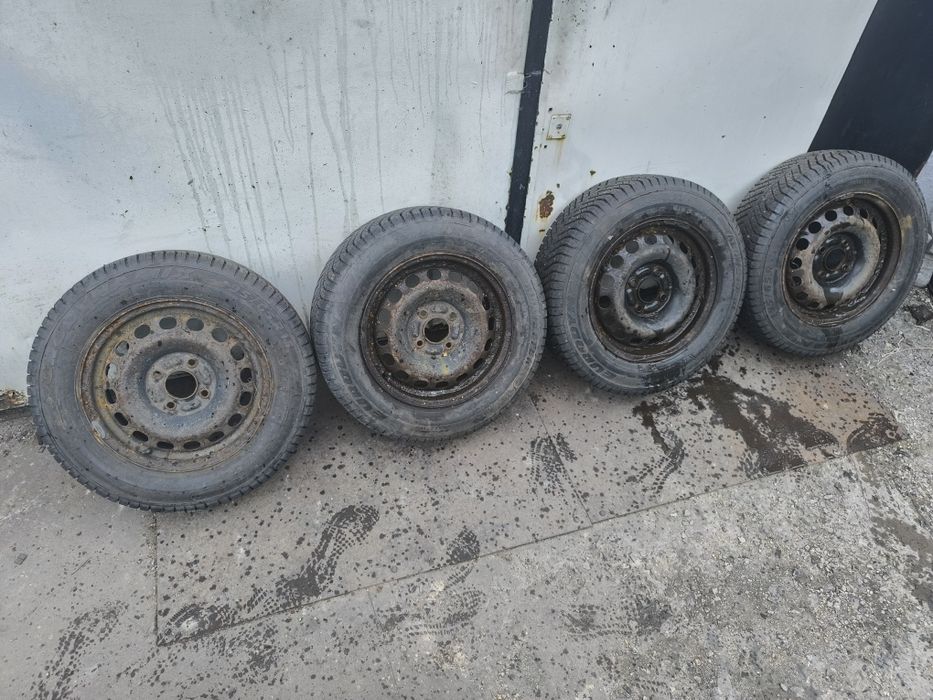 Koła opony całoroczne 4x114.3 Mitsubishi Colt Volvo V40 2023 rok 7 mm bieżnik
