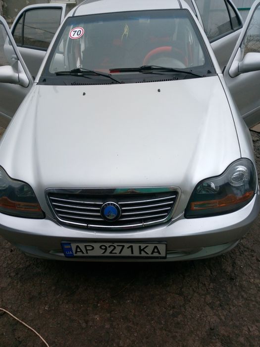 Автомобіль Geely